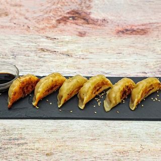 Gyozas  (6und)