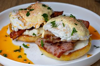 Ouă Benedict