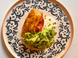 Куряча грудка з Моцареллою, Черрі та шпинатом (265г)