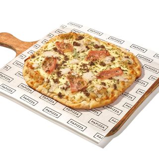 Pinsa Proscuitto y Trufa 