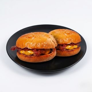 Fish Bowl 1 Litre & 2 Burgers