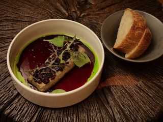 Курячий паштет з гранатовим соусом (200g)