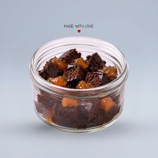 Sacher scomposta