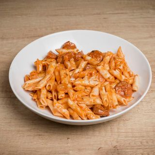 Macarrones con chorizo a la Madrileña