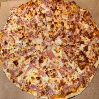 3. Pizza Prosciutto (28 Cm.)