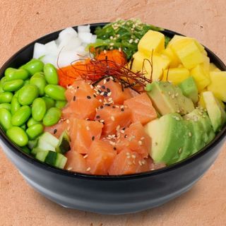 Poke de salmón