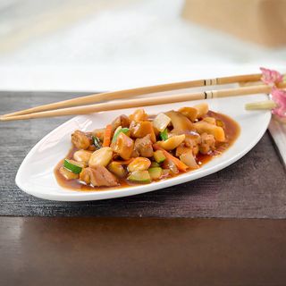 66. Pollo Con Almendras