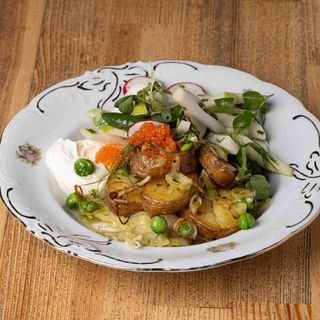 MŁODE ZIEMNIAKI  (vegan)