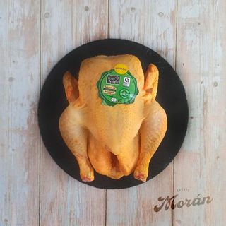   Pollo Entero Maíz 2 Kg.