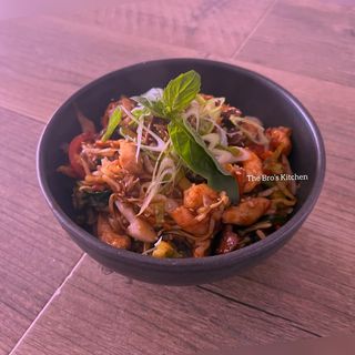 Rice Bowl Con Mixto Pollo Con Gambas Y Ternera