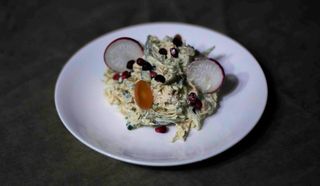 ქათმის სალათი