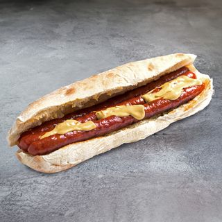 Dimljena roštilj kobasica