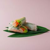 Սփրինգ ռոլլ ծովախեցգետնով