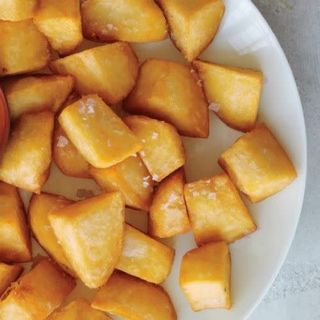 Patatas Bravas (Media Ración)