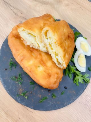 Пиріжок з яйцем
