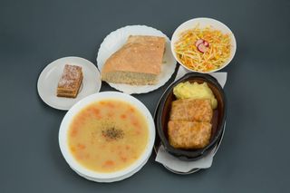 Roštiljska kobasica 150g komplet obrok