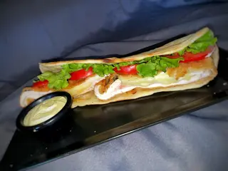 Punjena pohovana piletina