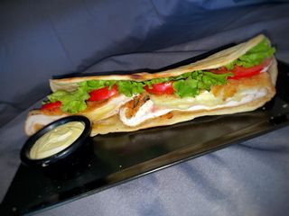 Punjena pohovana piletina