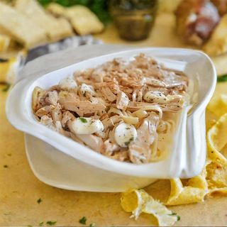 Makaroni sa piletinom i gljivama