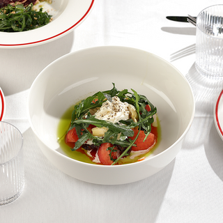 სტრაჩატელას სალათი ტრუფელით