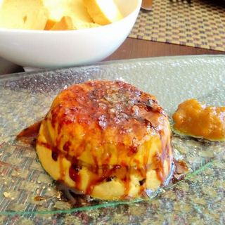 Terrina de foie de oca con turrón