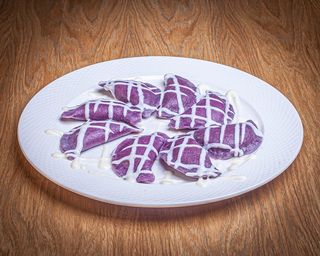 Pierogi z jagodami i serem 8szt