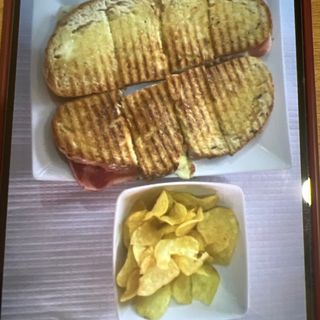 Tostas de Presunto