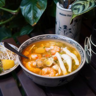 Bún hải sản