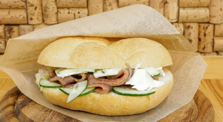 Panino con acciughe del Cantabrico
