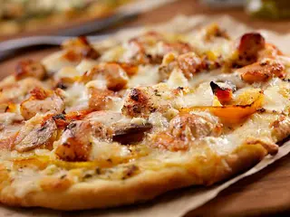 Bond  Chicken Pizza Mild