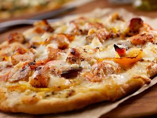 Bond  Chicken Pizza Mild