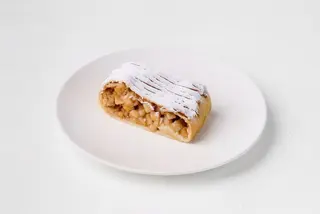 Штрудель з яблуками