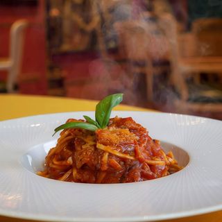 Espaguetis A La Amatriciana