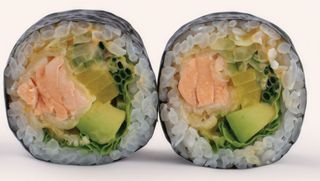 111.Futomaki - Losoś Tempura (6szt.)