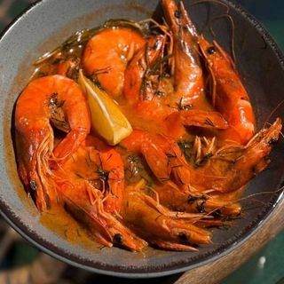 Креветка в трав'яному соусі