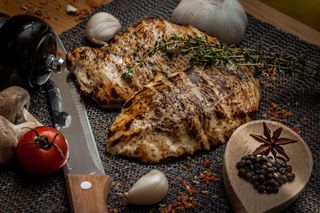 Grătar din piept de pui