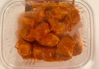Magro Con Tomate