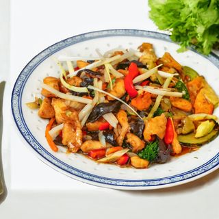 Pileće meso sa crnim pečurkama 420 gr