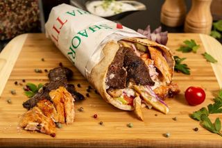 Shaorma lipie mare amestec