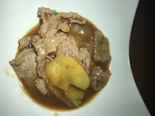 186. Vitello con patate