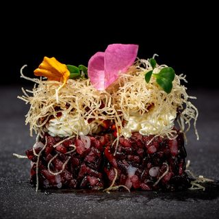 Black salmon cheese roll 4 pezzi