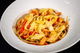 515 Pad thai frutti di mare