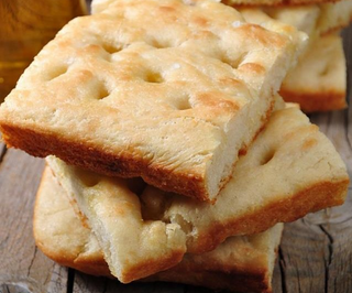 Focaccia con origano e olio extravergine d’oliva