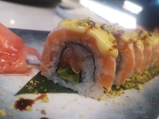 Mango Okane Roll (8 Uds.)