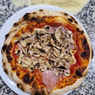 Pizza Prossciutto e Funghi 24cm