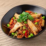 Rice noodles with chicken