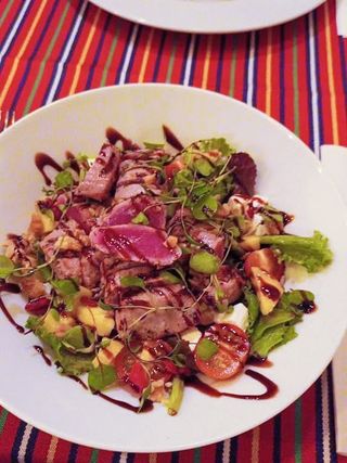 Salada de Atum Braseado