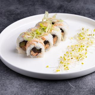 Uramaki Satomi (lekko pikantne)