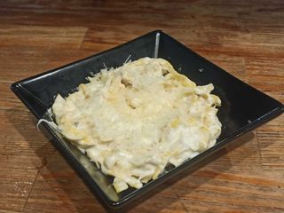 Паста 4 сира (300г)