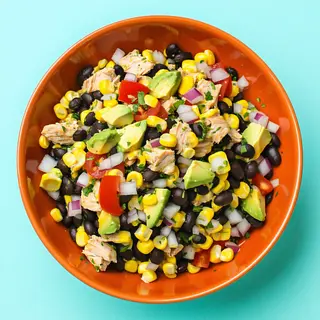 Gemischter Salat Grillowany łosoś